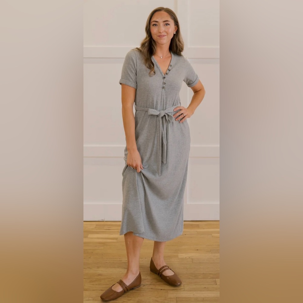 Chic Gray Belted Maxi Dress